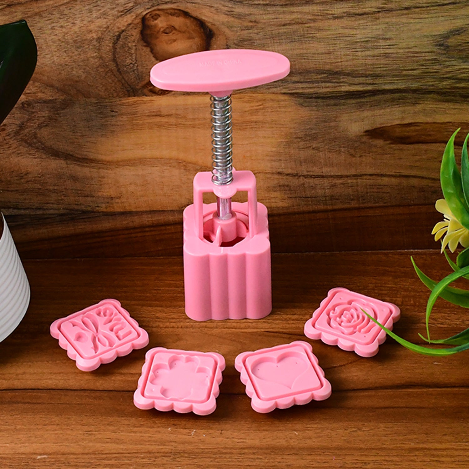 Multipurpose Cookie Biscuit Stamp Mold Set with Press Handle Multipurpose Cookie Biscuit Stamp Mold Set with Press Handle